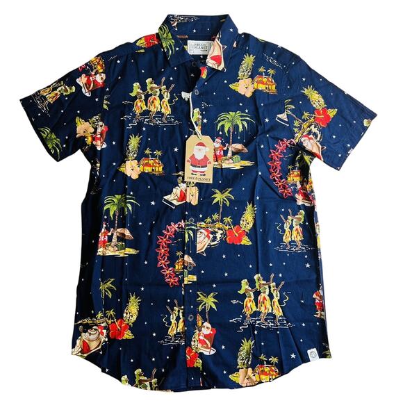 Free Planet Other - Free Planet Mens Short Sleeve Hawaiian Santa Claus Holiday Shirt Size Medium